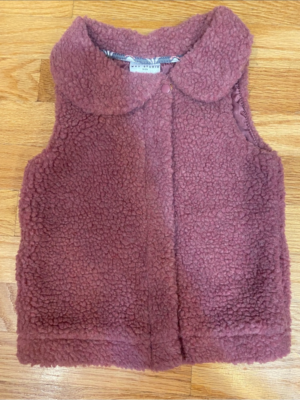 Max Studio Kids Plush Sherpa Vest in Mauve Pink